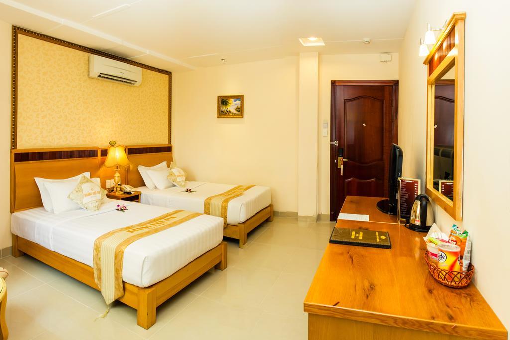 Hoang Phu Gia Hotel Bandar Ho Chi Minh Luaran gambar